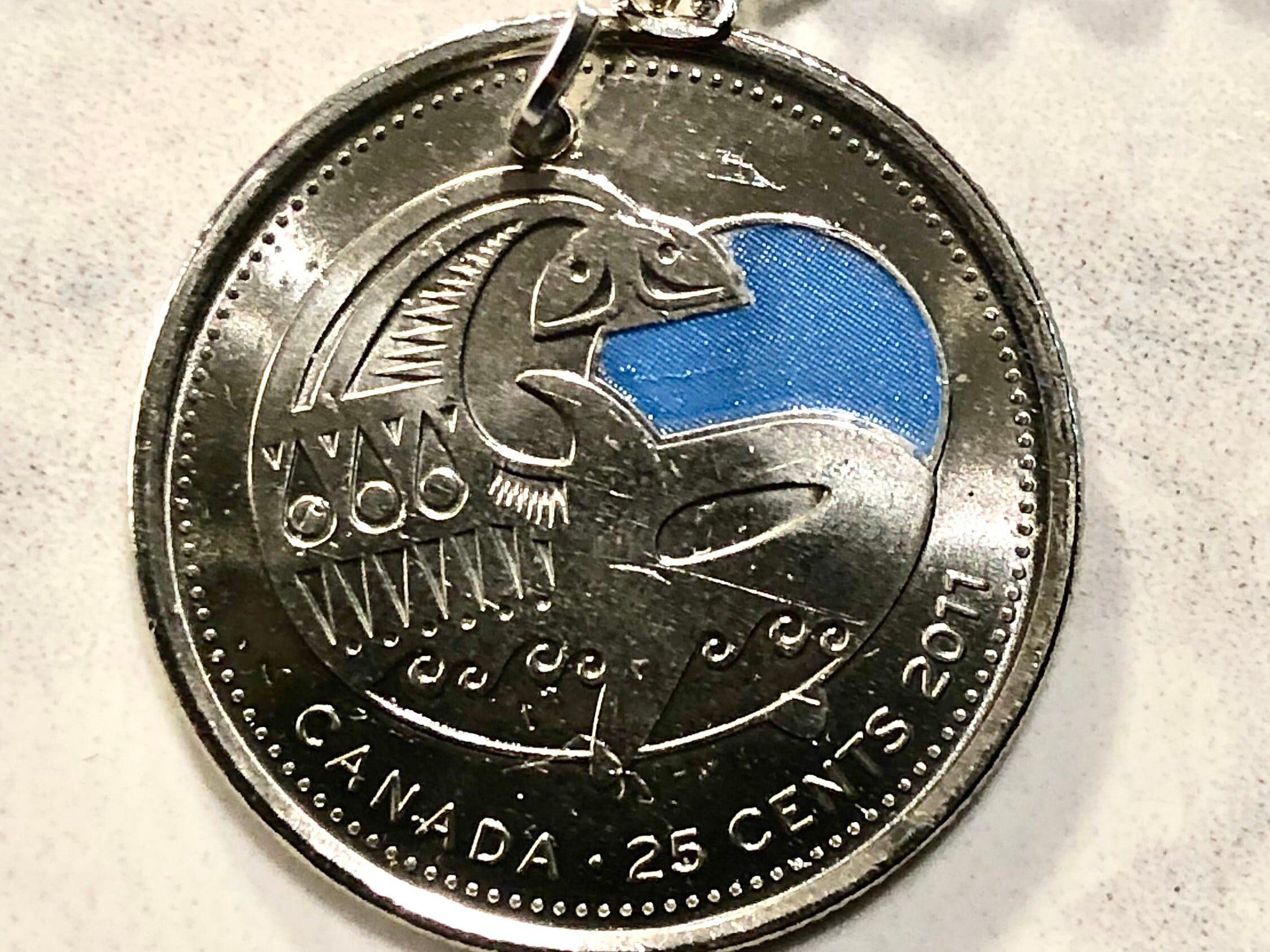 【完売限定1点】lunar caddy suits ネイビー　マークアンドロナ Canadian Quarter Coin Necklace 2011 Orca Killer Whale Coloured