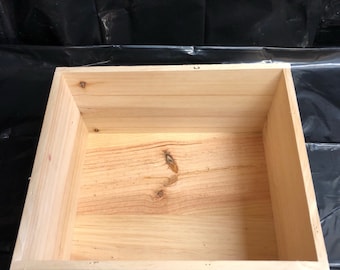 One Plain Wooden Box (no handles) (Sizes Vary - See Description)