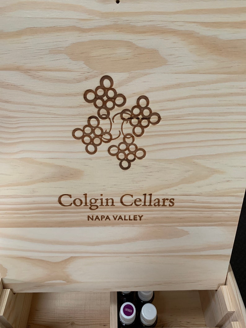 Ultimate Essential Oils Storage Box with lid . bottles not included