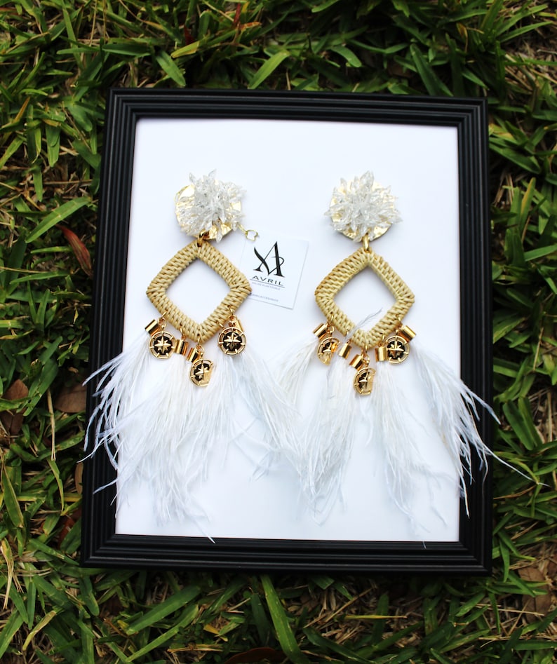White feathers earrings,Bamboo earrings,Statement earrings,White Earrings,Summer 2019,Wedding Earrings,Bridal Shower Earrings,Bachelorette