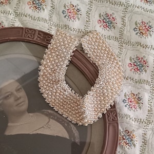 Vintage Pearl Collar Cream and Beige Choker Necklace