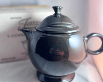 Fiesta Black 44 Oz Covered Teapot with Lid | Homer Laughlin Fiestaware | Retired 5 Cup Teapot