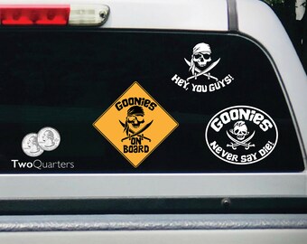 Goonies Never Say Die Skull And Crosbones Decal Vinyl Sticker Makarios LLC |Cars Trucks Walls Laptop MKR| White |5.5 X 5.25 In|MKR199 - Foto 9