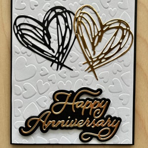 Tarjeta de felicitación en relieve 3D elegante hecha a mano con texto "Feliz aniversario", corazones, esposa, esposo, elegante, dorado, negro y blanco