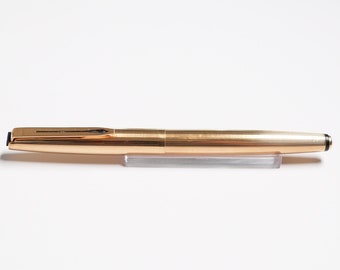 Vintage Aurora 98 Fountain Pen: 14K Gold F Nib, Piston Filler