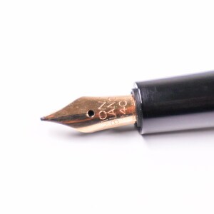 Vintage Collectible Montblanc Monte Rosa Black Resin Hexagonal 14K F Gold nib - Wonderful gift