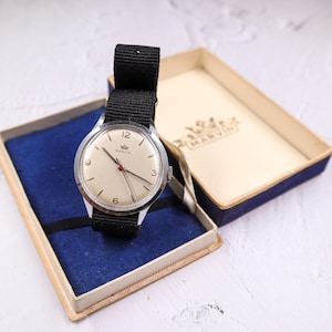 Vintage Marvin Swiss Watch, Original box, high grade Marvin cal.560, 3 Adjusted 15 Jewels, Excellent Gift
