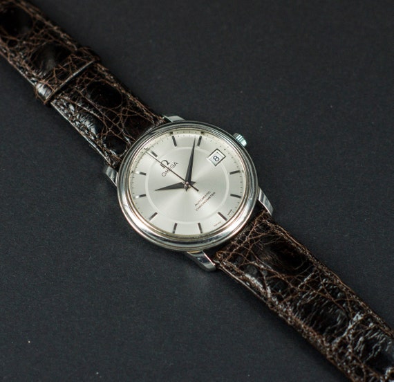 Luxurious in Excellent Condition Omega 