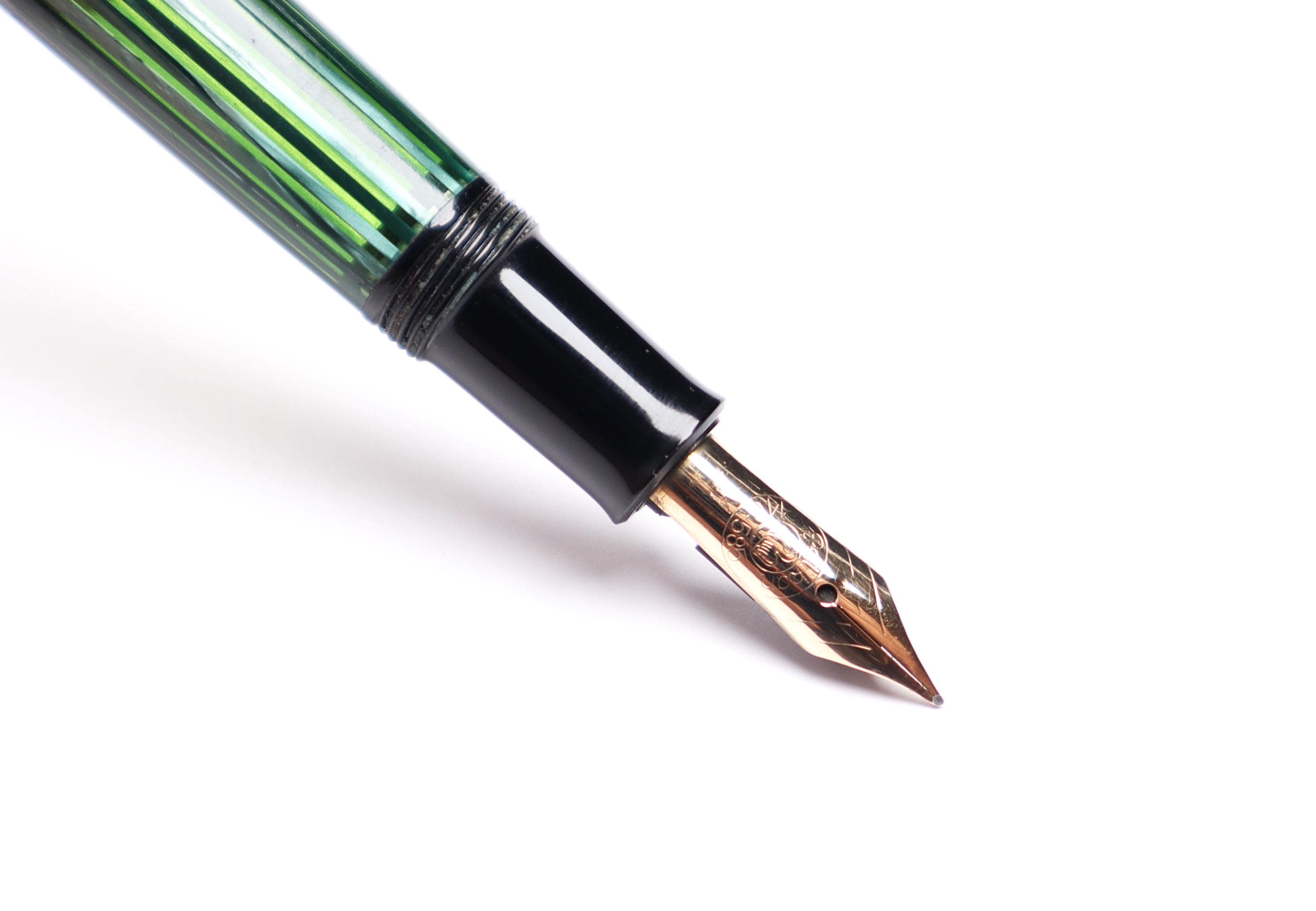 ヴィンテージ ペリカン 140 グリーン Fニブ ヴィンテージ ペリカン 140 万年筆：グリーンストライプ トルペード