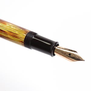 Penna stilografica vintage Pelikan 400 NN - Splendidamente colorata, marrone tartaruga striato - Pennino Pelikan 585 F in oro 14 carati - Regalo meraviglioso