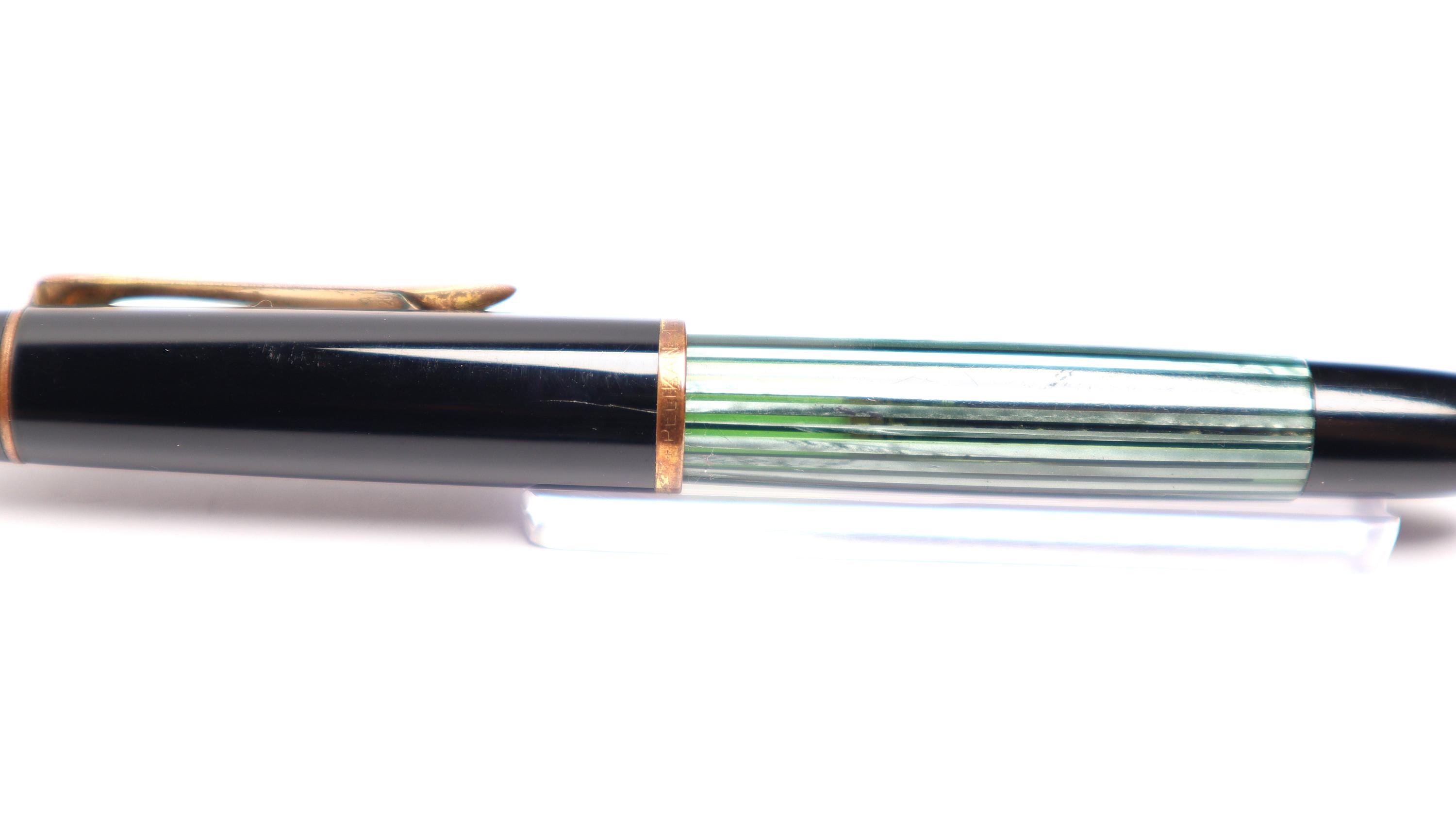 ヴィンテージ ペリカン 140 万年筆：グリーンストライプ トルペード