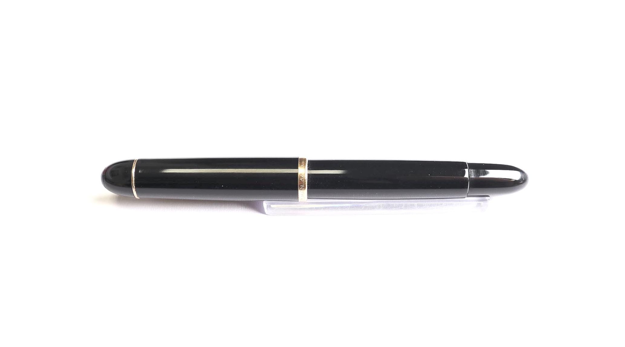 希少なヴィンテージ ペリカン 140 万年筆：ブラックトルペード、14K