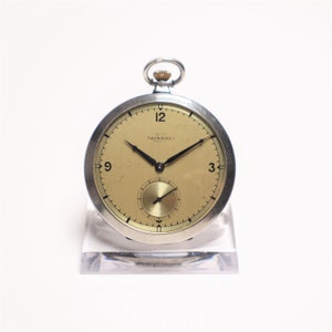 Tavannes Art Deco Pocket Watch from the 1920&#39;, Wonderful Gift for a Birthday or Anniversary