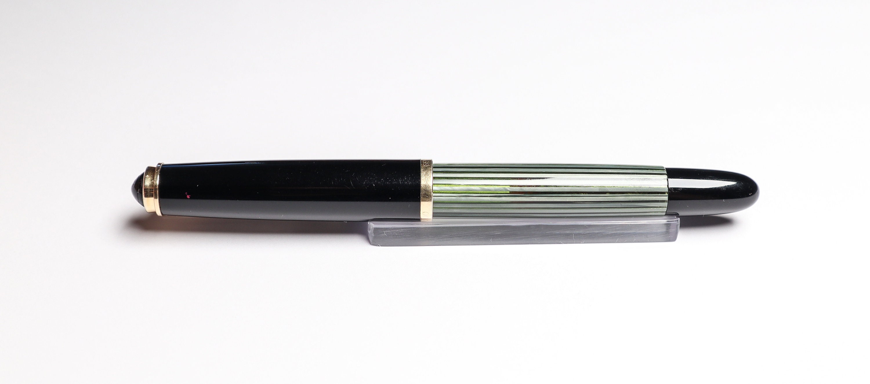 Pelikan ペリカン 400 vintage ✒ NICE Pelikan 400 Vintage German Fountain Pen 14C- 585 M
