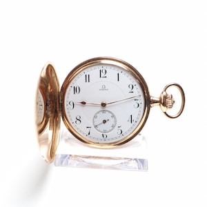 Omega Solid 14K gold Luxurious Antique Full Hunter Pocket Watch from 1914, Wonderful Gift