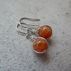 dragon agate earrings,orange dragon vein agate earrings, silver orange earrings, unusual gemstone earrings, orange agate earrings,