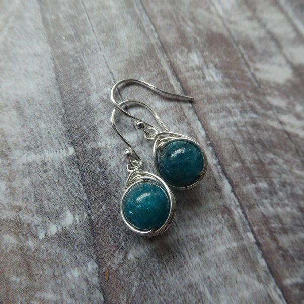 Blue apatite earrings UK, sterling silver apatite earrings, teal earrings, apatite jewellery, unusual gemstone earrings, teal drop earrings