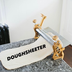 Dough Sheeter 12 Inches, make flawless laminated in your home kitchen as pizzas, croissants, fondant, dough pasta, raviolis, bread dough. zdjęcie 1