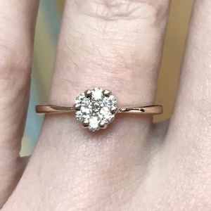 0.25 ctw Natural Diamond Cluster Ring / Tiny Engagement Ring / Solid 14k 18k Gold / 7 Stone Flower Ring / Birthday Gift/ Dainty Promise Ring