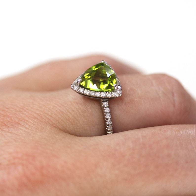 3.5 ctw Natural Green Peridot & Diamond Cocktail Ring / Halo Statement Ring / Solid 14k 18k Gold / Trillion Cut Peridot / August Birthstone image 6