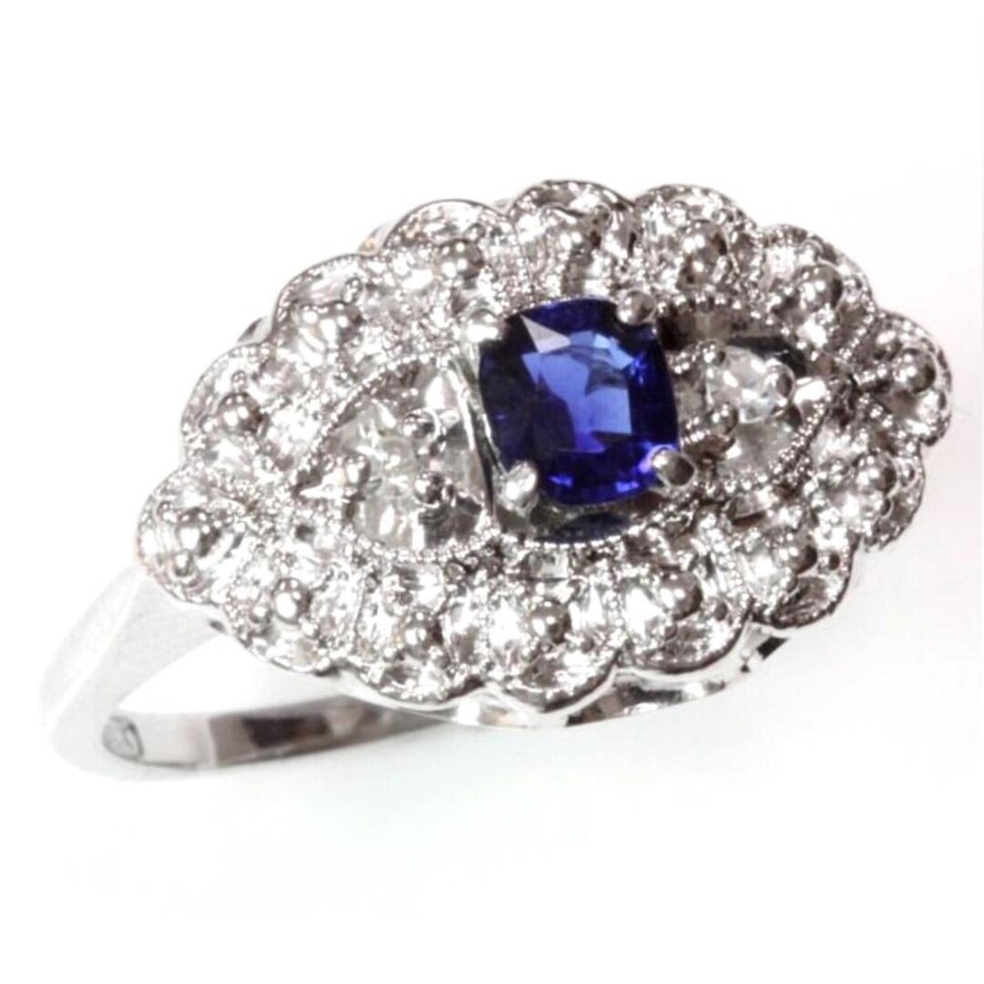 0.55カラット天然ブルーサファイア＆ダイヤモンドリング／ミルグレイン