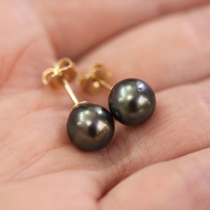 Black Tahitian Pearl Stud Earrings 8 mm / Solid 14k 18k Gold / Round Pearl Studs / Solitaire Post Studs / Birthday Gift / June Birthstone