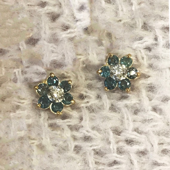 1.6 Ctw Natural Color Change Alexandrite Diamond Flower Stud