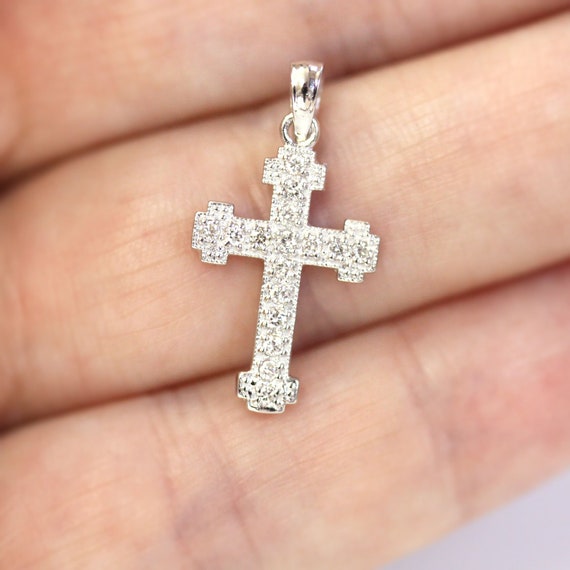 0.15 ctw 天然ダイヤモンド バッデッド クロス ペンダント / 宗教的