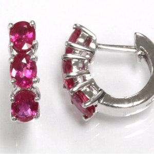 1.5 ctw Natural Red Ruby Huggies / 3 Stone Hoop Earrings 15 MM / Solid 14k 18k Gold / Oval Cut Rubies / Birthday Gift Her / July Birthstone
