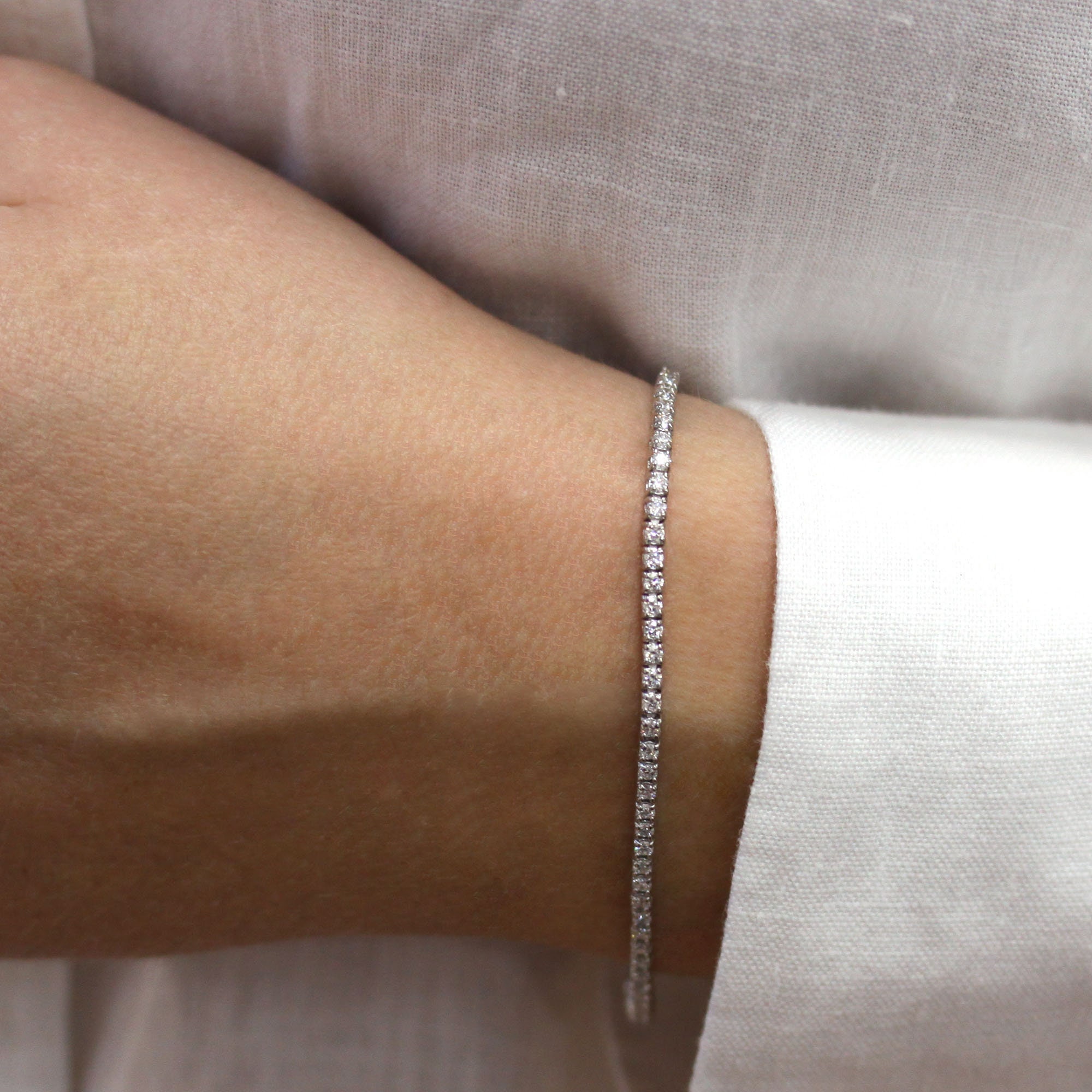 2mm diamond sale tennis bracelet