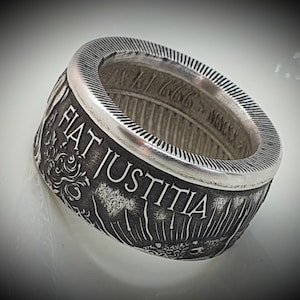 Coin Ring - Coin Ring - Fiat Justitia Ruat Caelum - 1 ounce silver