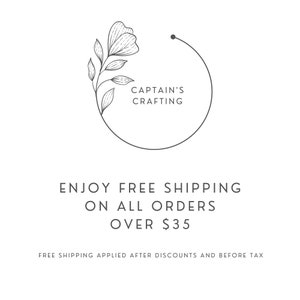 Puede incluir: Una ilustraci&oacute;n en blanco y negro de una flor con un c&iacute;rculo alrededor. El texto "CAPTAIN'S CRAFTING" est&aacute; dentro del c&iacute;rculo. El texto "ENJOY FREE SHIPPING ON ALL ORDERS OVER 35&euro;" est&aacute; debajo del c&iacute;rculo. El texto "FREE SHIPPING APPLIED AFTER DISCOUNTS AND BEFORE TAX" est&aacute; debajo del texto.