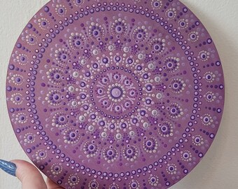 Wall art || Purple art || 8 inch round.