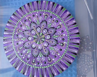 Wall art || purple and green art || 8 inch round.