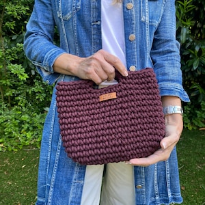 Kleine Häkelhandtasche, burgundy Häkeltasche, Clutch gehäkelt, Sommer Tasche, Häkeltasche Skandinavisher Stil, Taschen für Damen