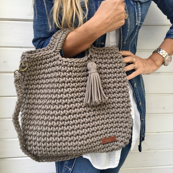 Crochet cross body bag, crochet bag beige, Happyschick bag, Shoulder bag, beige coffee crochet bag, Boho chic style, Modern crochet, for her