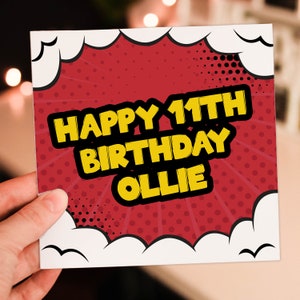Prénom personnalisé, carte d'anniversaire pour enfant, garçon, fille de tout âge : bande dessinée - 1er, 2e, 3e, 4e, 5e, 6e, 7e (taille A6/A5/A4/carré 6 x 6 pouces)