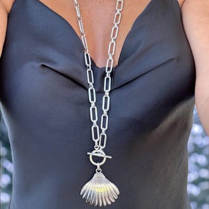 Very Long Chunky Silver Chain Necklace – Statement Shell Pendant on Toggle Clasp  – Kukuri Jewelry