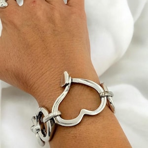 Extra large link chunky chain bracelet, oversize silver bracelet, thick link bracelet, big heart bracelet, bold big chain link bracelet,