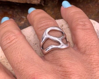 Chunky ring, Silver boho ring, engraved  boho silver ring, open band silver ring, Statement ring, Uno de 50 Style, organic ring