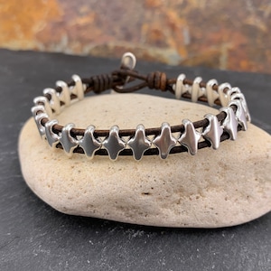 leather bracelet for men, silver beaded leather bracelet, silver beads bracelet, surf bracelet, bohemian men bracelet, gift for men, men’s