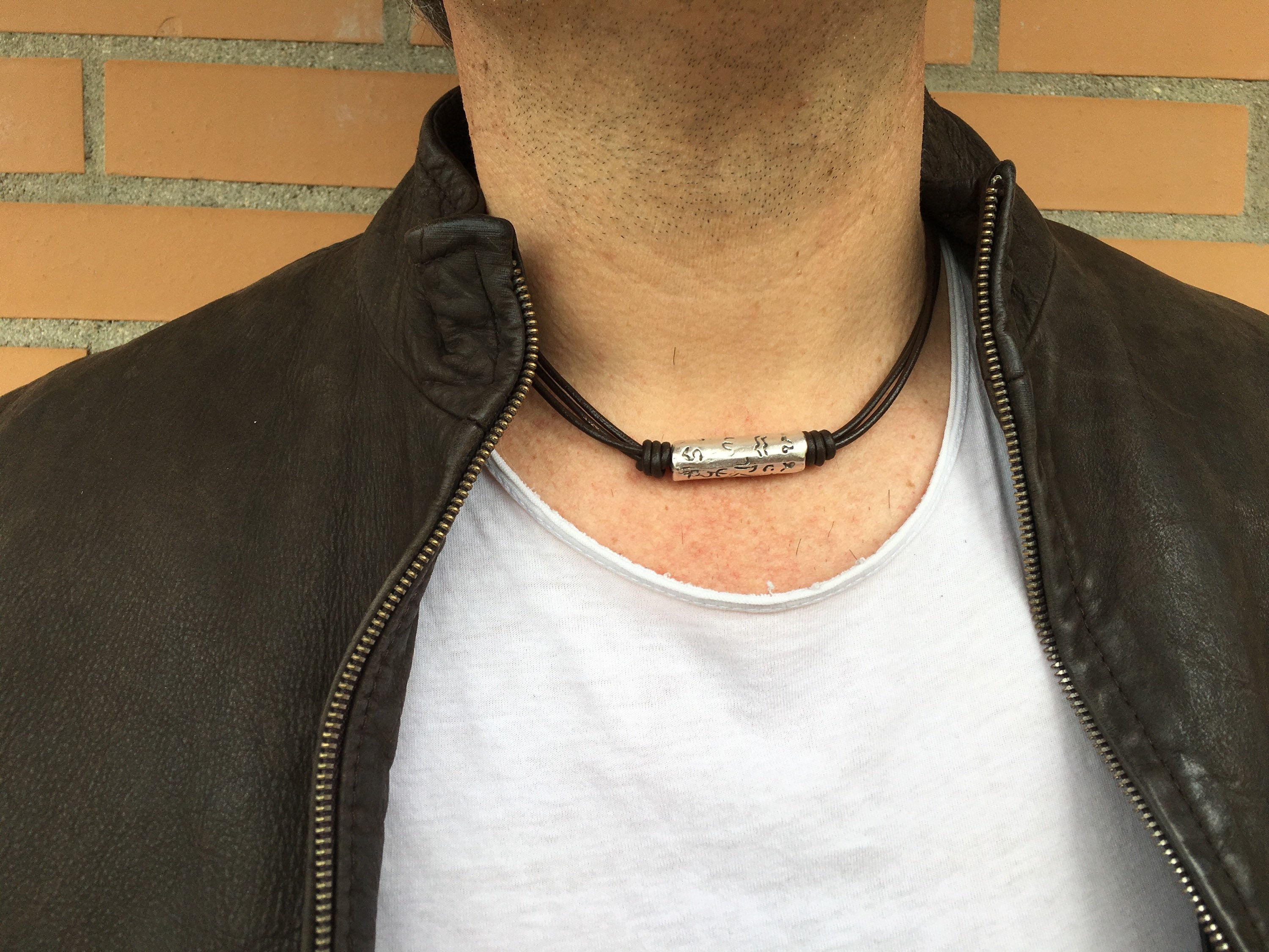 Silver-Toned Heart Black Genuine Leather Adjustable Necklace, Choker, –  Innovato Design