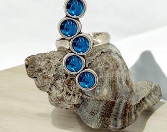 Bague Ancienne En Argent 925 Et Cristal Swarovski - Taille 56 - Style Fleur - Occasion