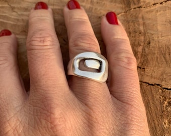 Chunky ring silver plated, rock style, scultural design adjustable jewelry