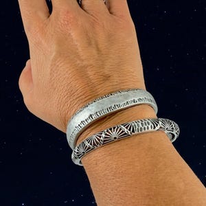 Adjustable Silver-Plated Brass Cuff – Unisex Handmade Bracelet with 10-Micron Finish, 53 mm Diameter