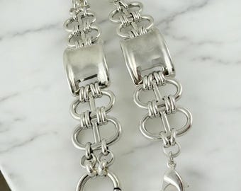 太めのシルバーブレスレット、カフブレスレット、大胆なシルバー