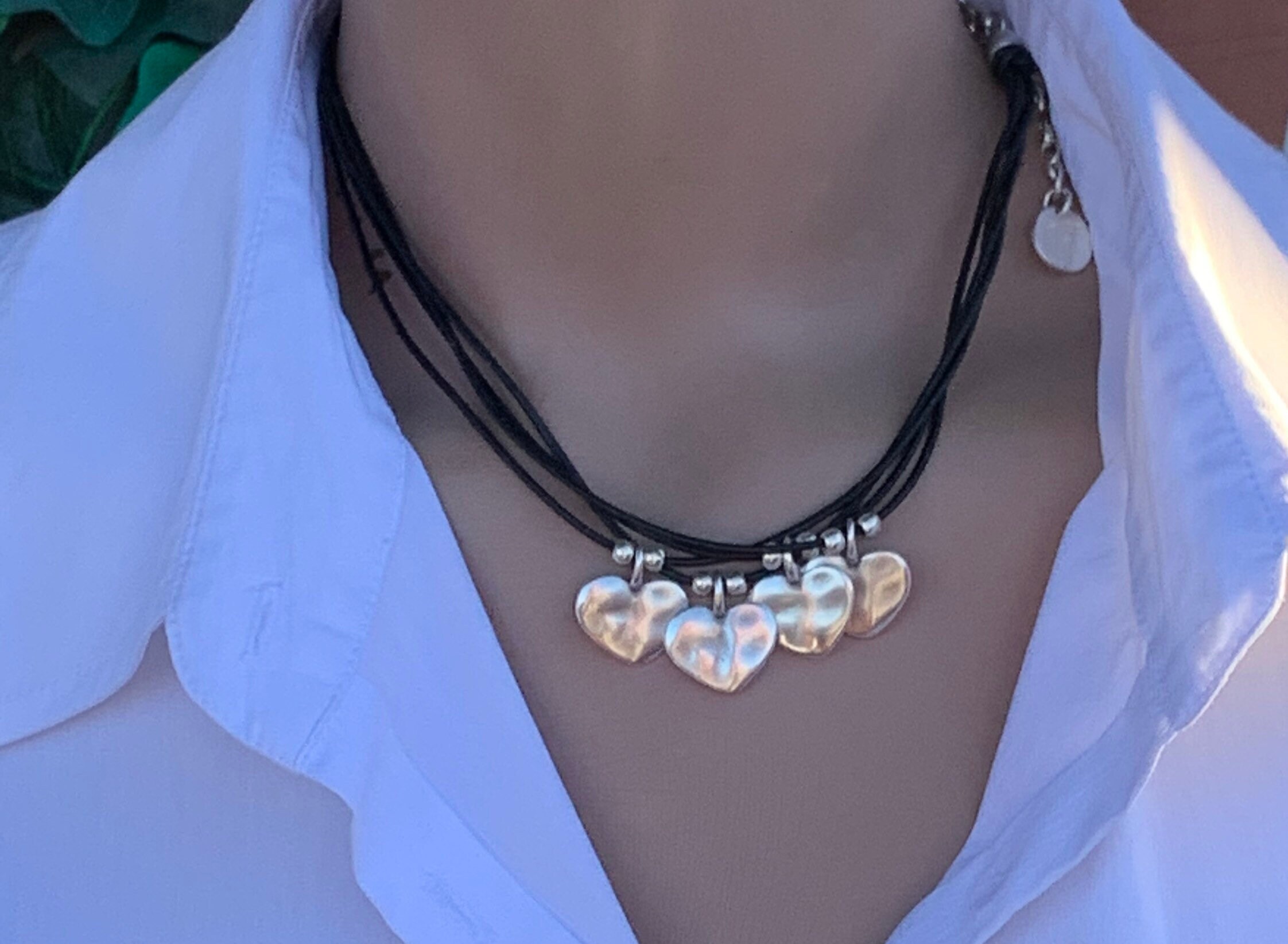 Collana Girocollo In Pelle Nera Con Ciondolo Sole A Spirale E Fiori – Gioiello Boho Vintage, Fatto A Mano, Regalo Originale
