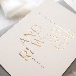Carte d'invitation réservez une date en feuille d'or de luxe pour mariage