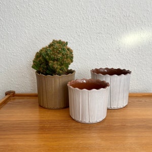Beautiful mid-century home accessories in a set of 3.