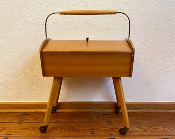 Mid Century 50s/60s wooden sewing box.